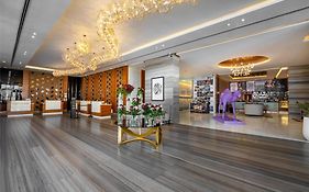 Radisson Blu Hotel, Waterfront  5*